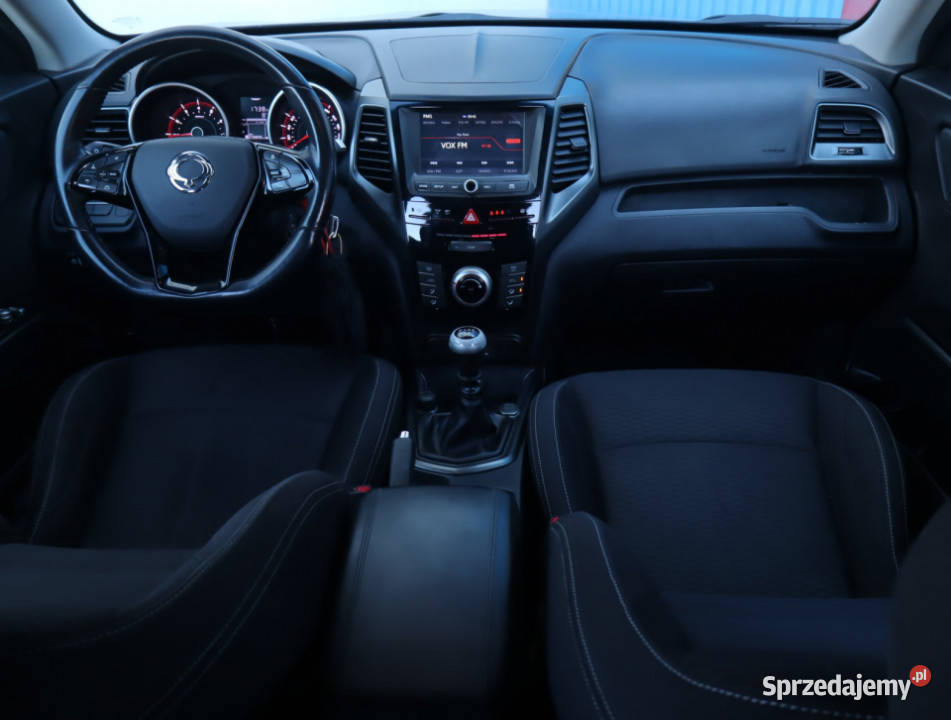 SsangYong XLV 16 eXGi ESP XLV Łódź