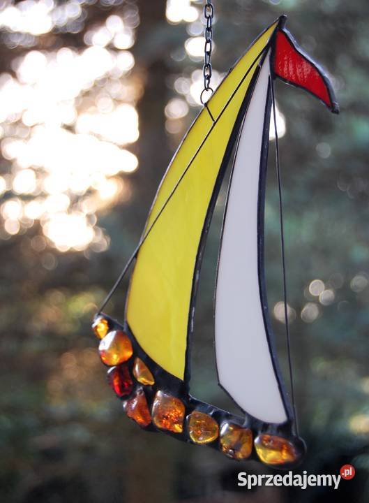 Żaglówka łódź z bursztynem bałtyckim witraż Witraże lubelskie