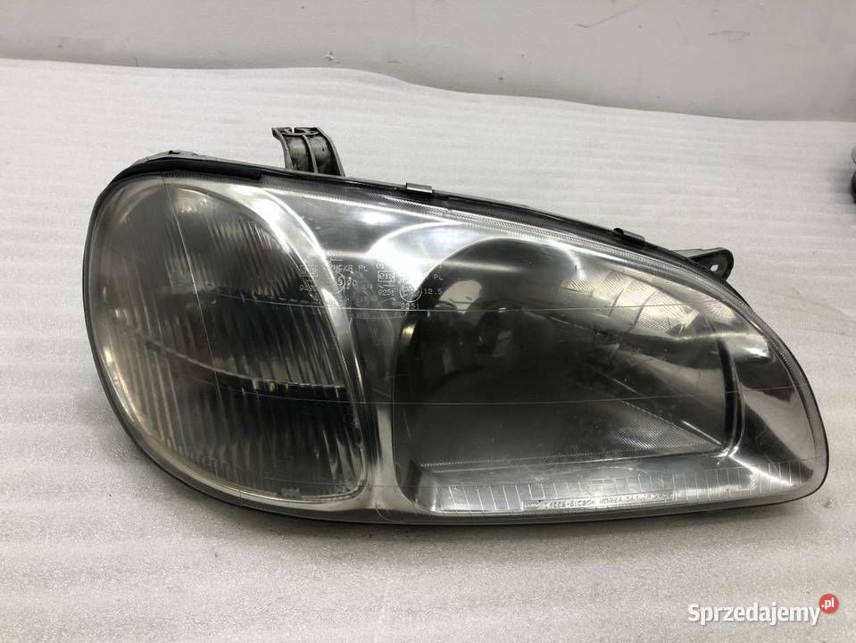 LAMPA PRAWY PRZÓD KIA CARNIVAL EU osobowe