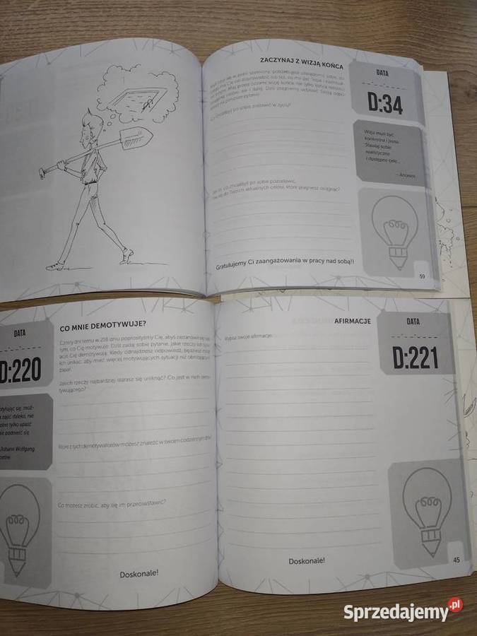 Dziennik coachingowy 365 pytań Twojego coacha Poradniki, albumy i reportaże