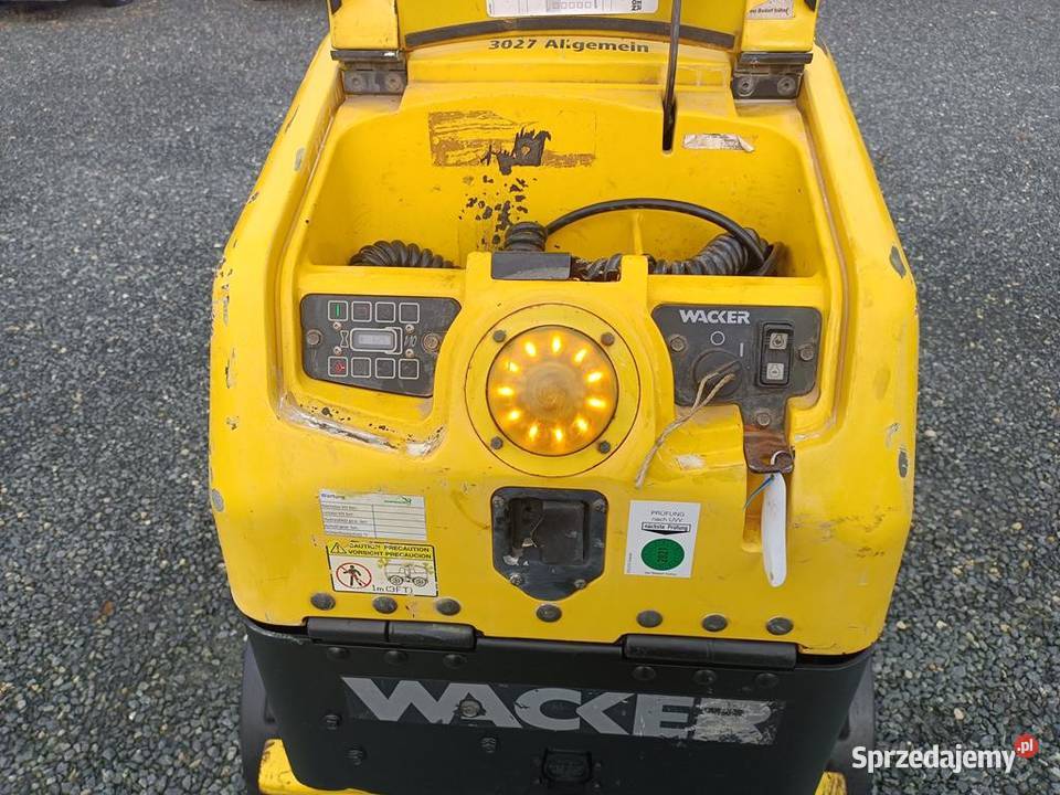 WALEC UBIJAK WACKER NEUSON RT 82 15 T 889 BOMAG Rok produkcji 2008 sprzedam