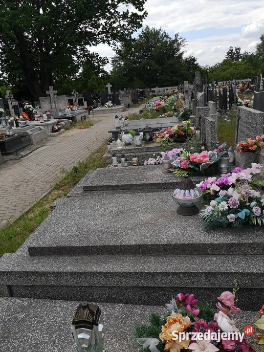 Sprzątanie i opieka grobami Góra Kalwaria