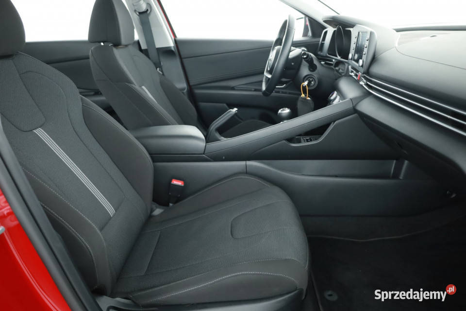 Hyundai Elantra 16 MPI