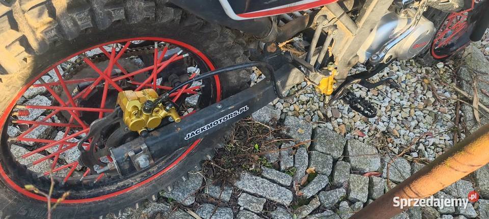 Sprzedam Crossa Benzer 50 2011 nigdy nie 2557km Benzer wielkopolskie Dolsk