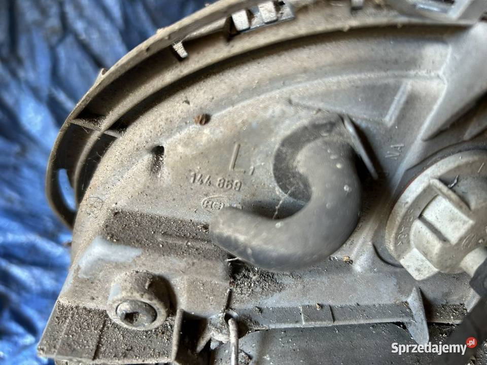 MercedesBenz E W210 Lampa przednia Lewa Europa osobowe Bolesławiec