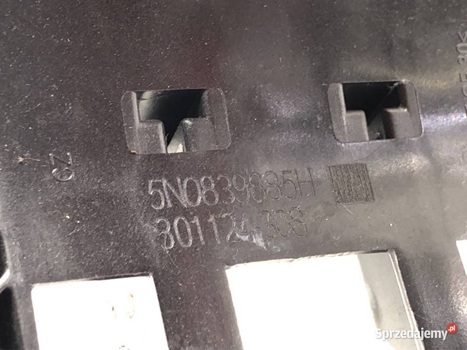 KLAMKA ZEWNĘTRZNA LEWY TYŁ SKODA KAMIQ Crossover Klamki