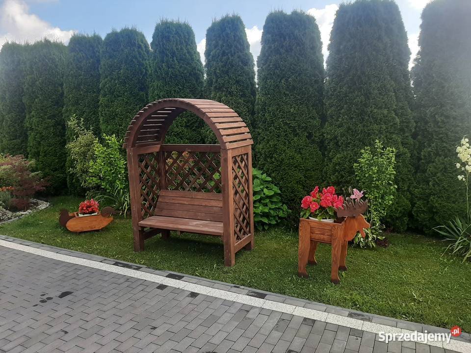 Pergola z ławką Jordanów