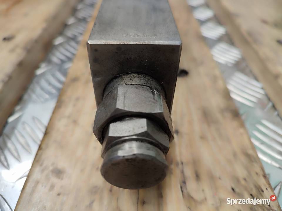 ZAMEK SIŁOWNIKA GŁÓWNEGO 52581774 MANITOU MLT Pozostałe Wilkowo