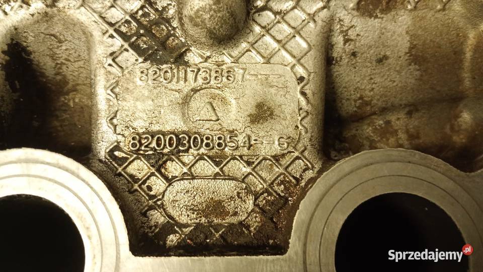 Głowica Dacia sandero 12 16v D4F 734 osobowe śląskie Porąbka