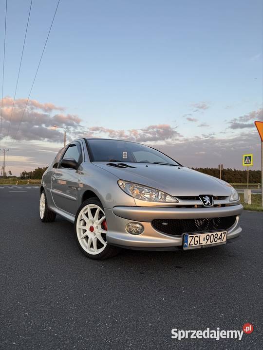 Peugeot 206 Quiksilver zadbany egzemplarz 2 nowe nieuszkodzony Peugeot Skoki sprzedam