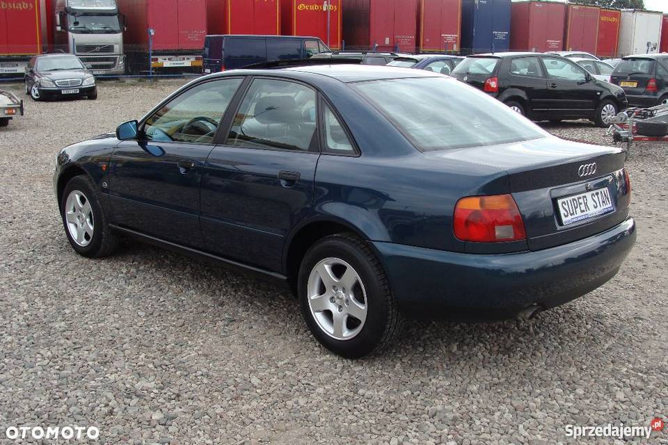 Audi A4 II właściciela Piękny Sedan Świeżo z manualna sprzedam