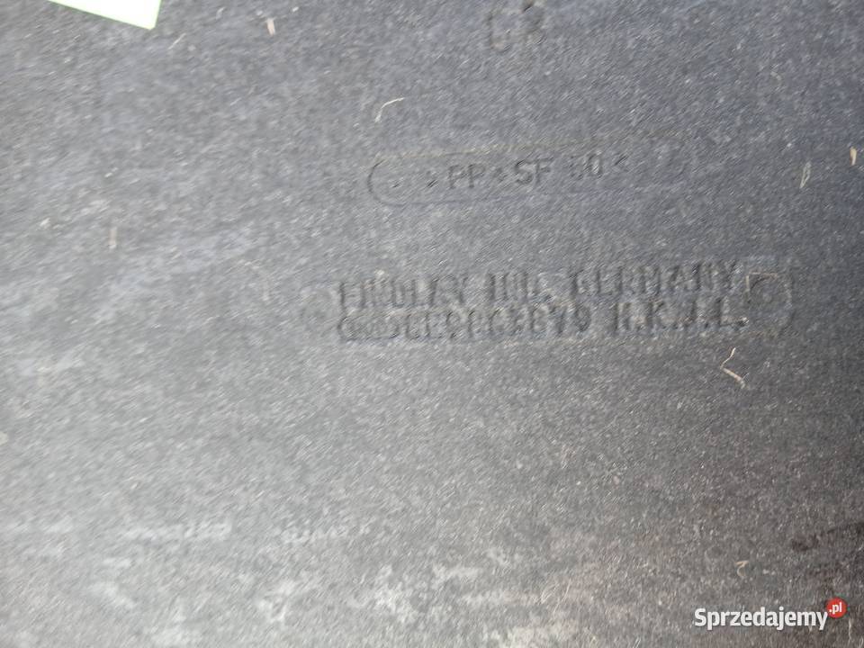 Audi A4 B6 B7 Avant boczek bagażnika Lewy czarny Szczerbice