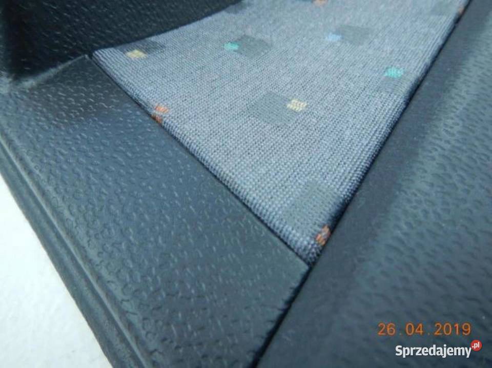 TAPICERKA DRZWI PRAWY PRZÓD HYUNDAI GETZ 0210