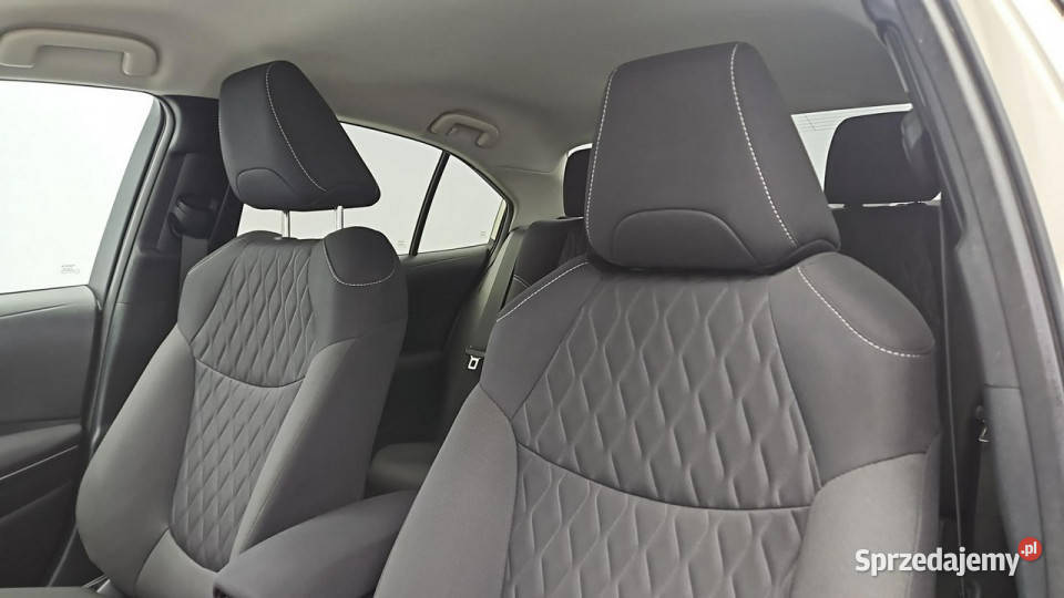 Toyota Corolla 15 Style Z Polskiego Salonu ASR (kontrola trakcji)