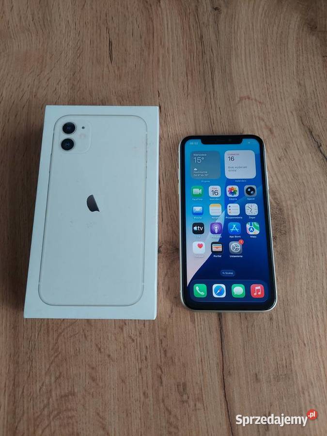 Apple iPhone 11 biały w ładnym stanie Apple / iPhone Sępólno Krajeńskie