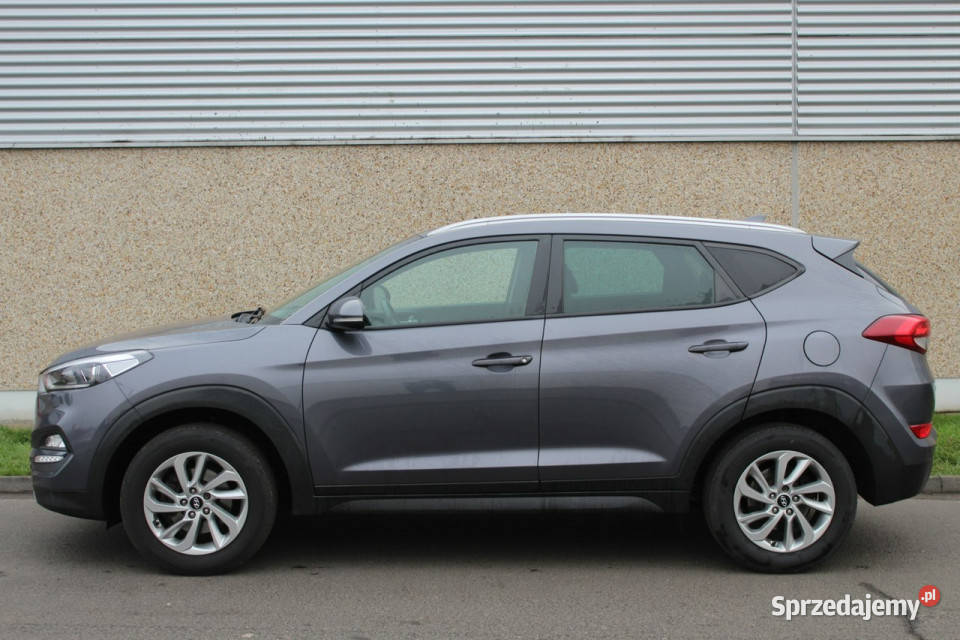 Hyundai Tucson 16 Benzyna 124 Wyposażenie Zarejestrowany w Polsce