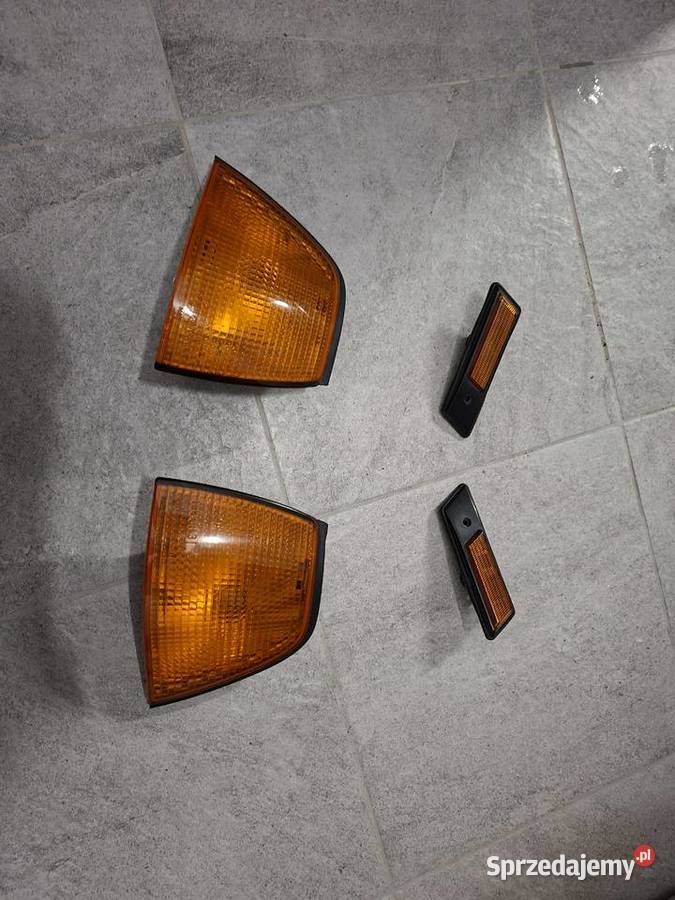 Kierunkowskazy do BMW E36 oryginalne Błonie sprzedam