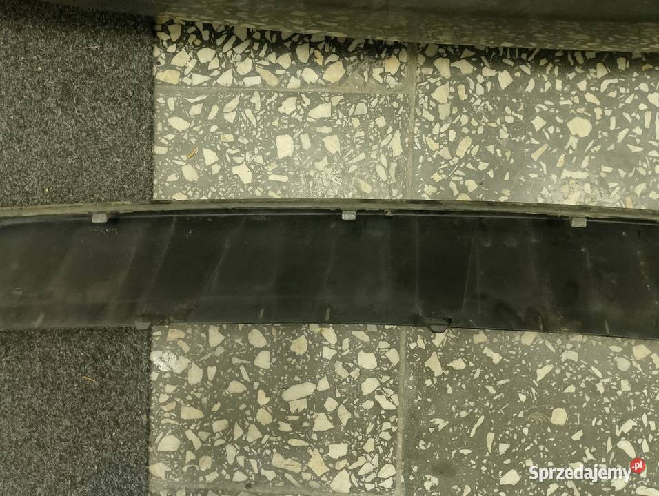 Nakładka górna zderzaka tył listwa BMW E39 małopolskie Nowy Sącz
