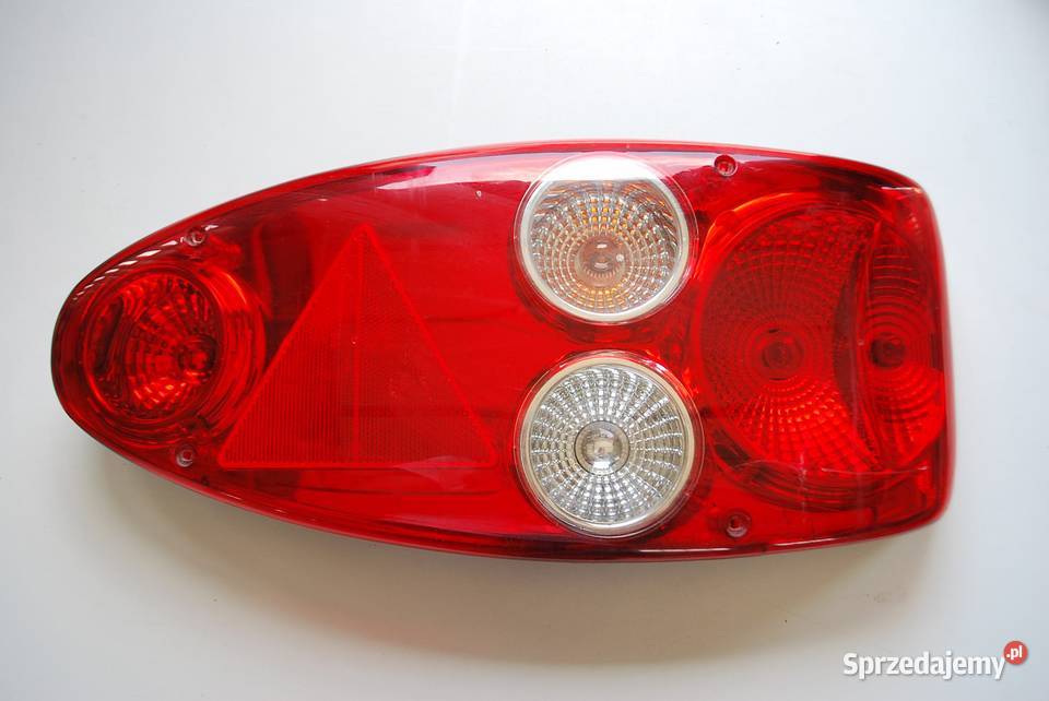 LAMPA HELLA PRAWA TYŁ HOBBYFENDT USZKODZONA VAT marża Grzebowilk
