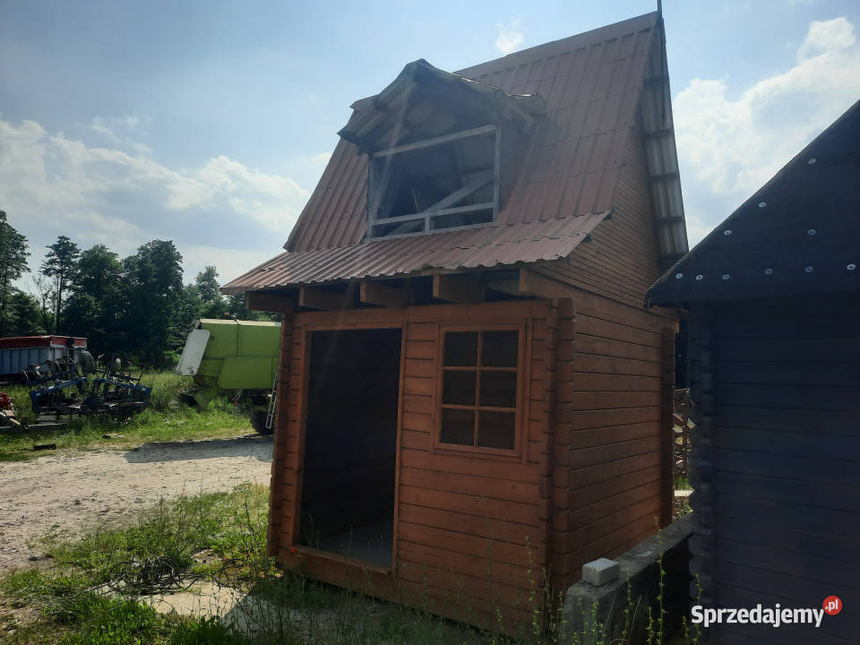 Domek letniskowy działkowy ROD dzieci altanka Karolinowo
