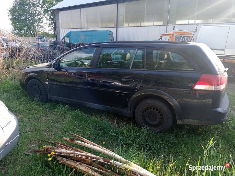 Opel Vectra 19 Kombi 110 kW 2004 r dawca części osobowe wielkopolskie Szklarka Myślniewska