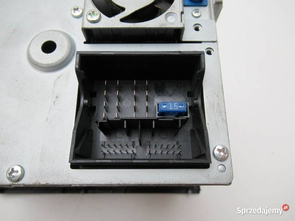 RADIO AUDI A4 B6 0005 ODTWARZACZ MULTIMEDIA Sprzęt audio fabryczny