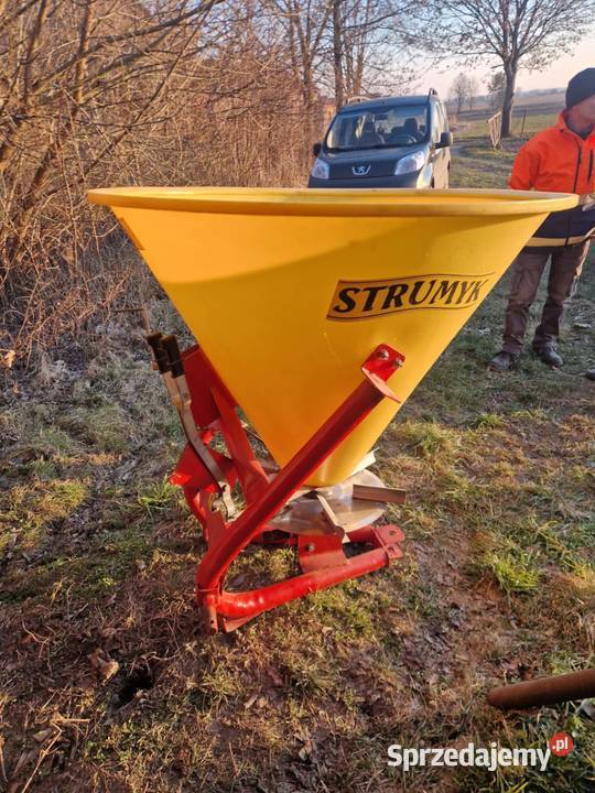 Siewka rozsiewacz nawozu