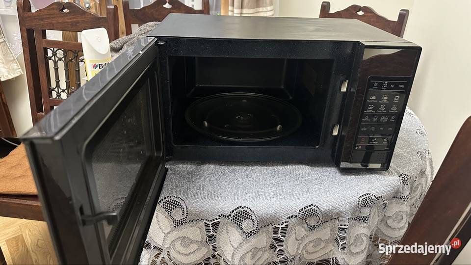 Sprzedam mikrofale Samsung GE83X Masłomiąca
