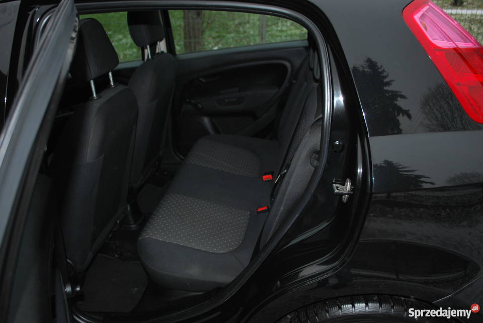 Fiat Grande Punto 2009r posiada klimatyzację