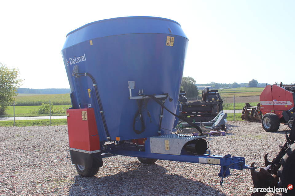Wóz paszowy DeLaval 810 m 3 nieuszkodzony Sokoły sprzedam