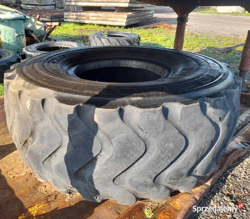 Opony Michelin 235 R 25 mazowieckie Marki sprzedam