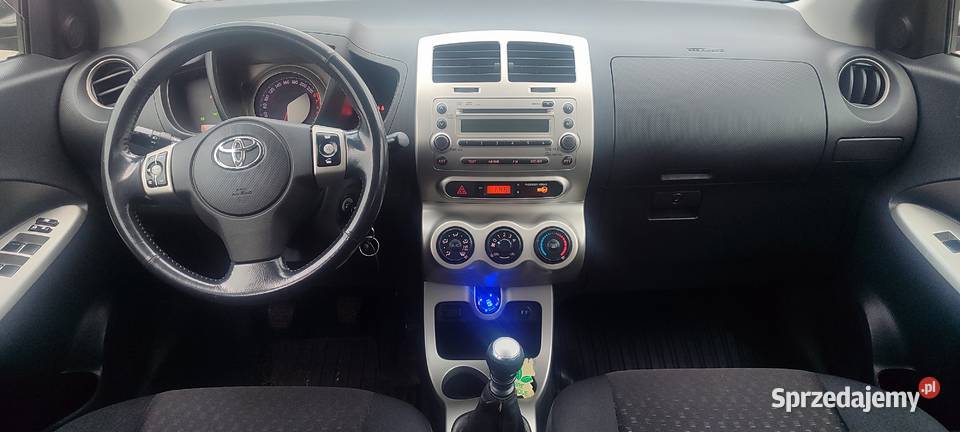 Toyota Urban cruiser 13 benzyna 6 biegow Urban Cruiser