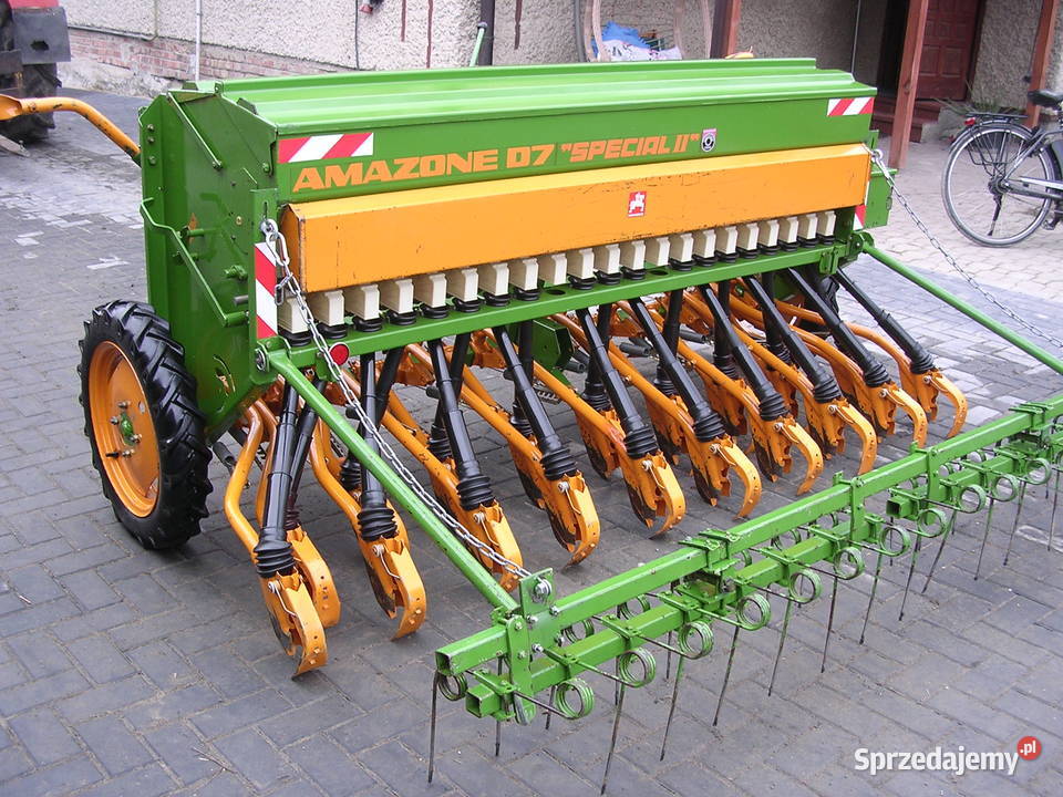 siewnik do zboża Amazone D7 Specjal II szer 25m Kurów