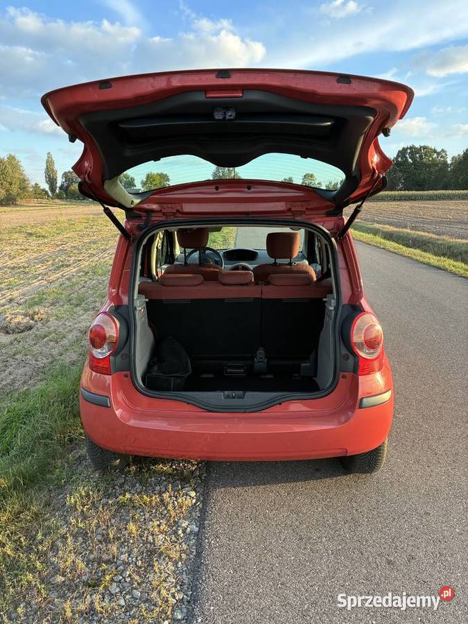 Sprzedam Renault Modus 12 75 z 2005 roku Podskwarne