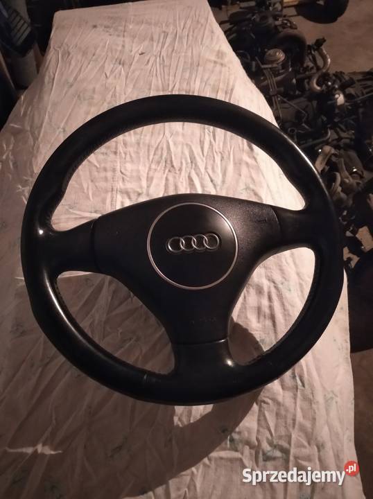 Audi a4 kierownica Motoryzacja