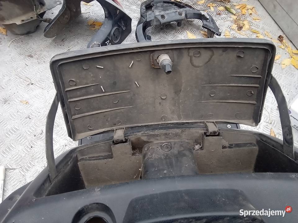 Plastik osłony kolan suter QT4 Quantum Zipp Namysłów