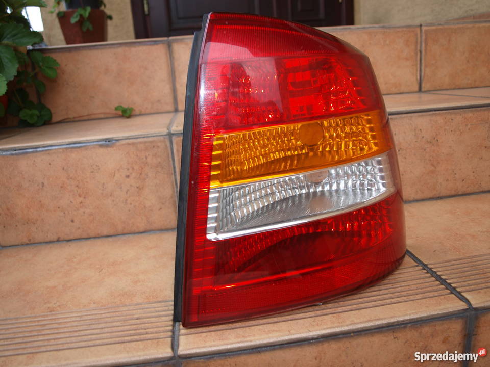 Opel Astra 2 lampa prawa tył 1998 2004r europa wielkopolskie Kalisz