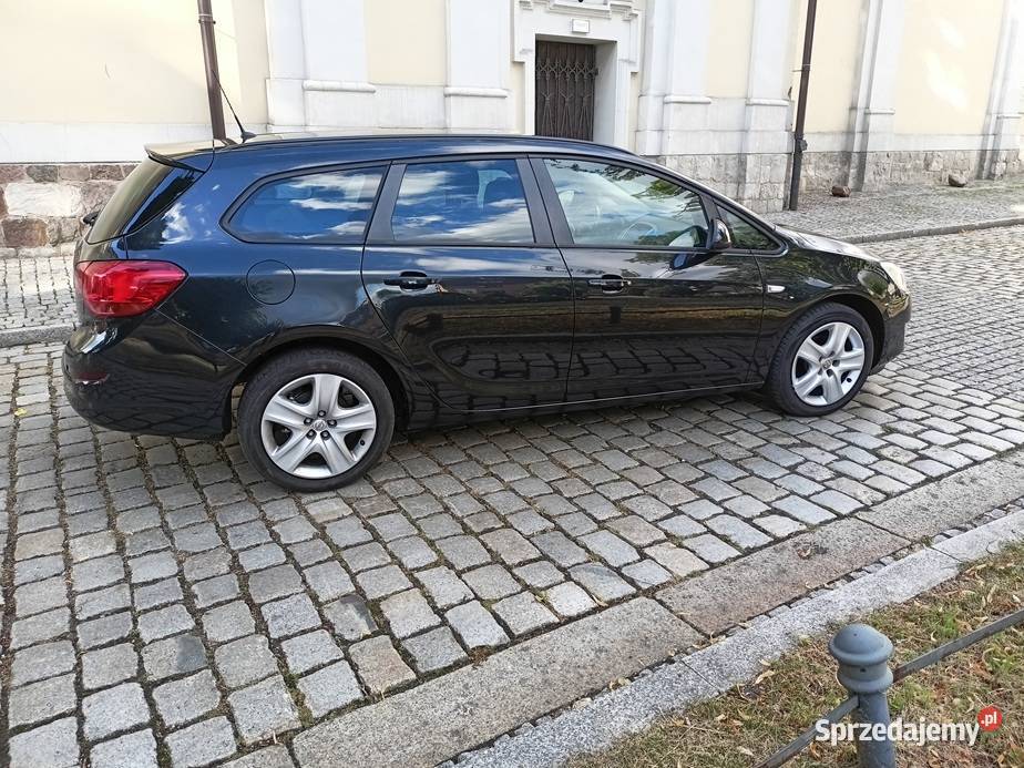 14 120 Świeżo Sprowadzona Zarejestrowana Wschowa