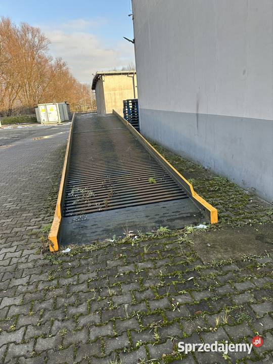 Rampa najazdowa do załadunku pojazdów palet Kraków