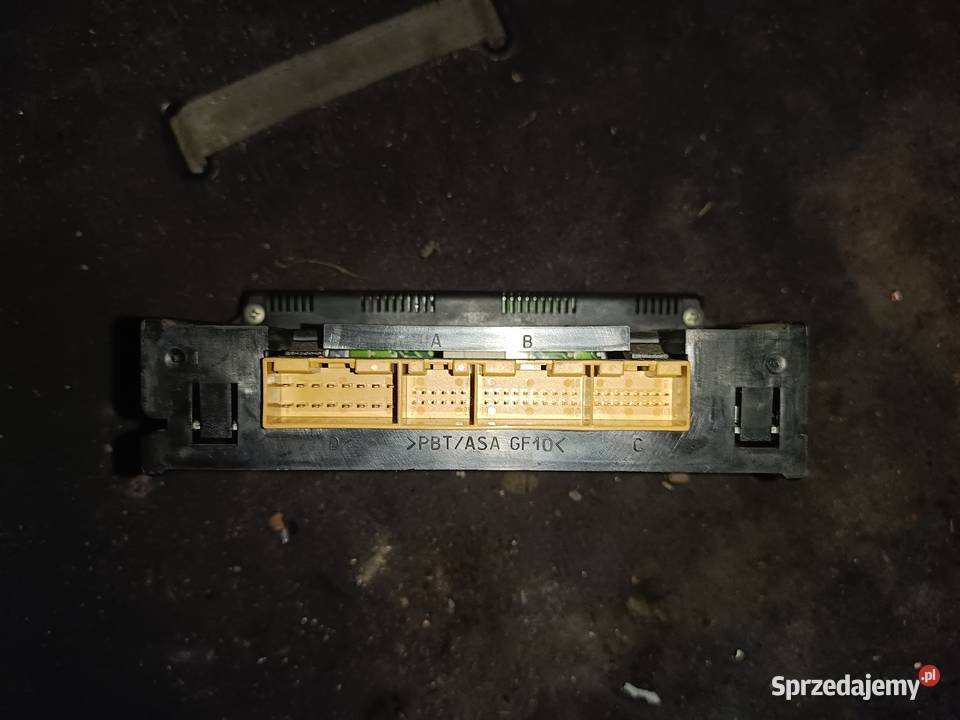 Klimatronic 8L0 820 043 D Audi A4 B5 a20 Myszków sprzedam