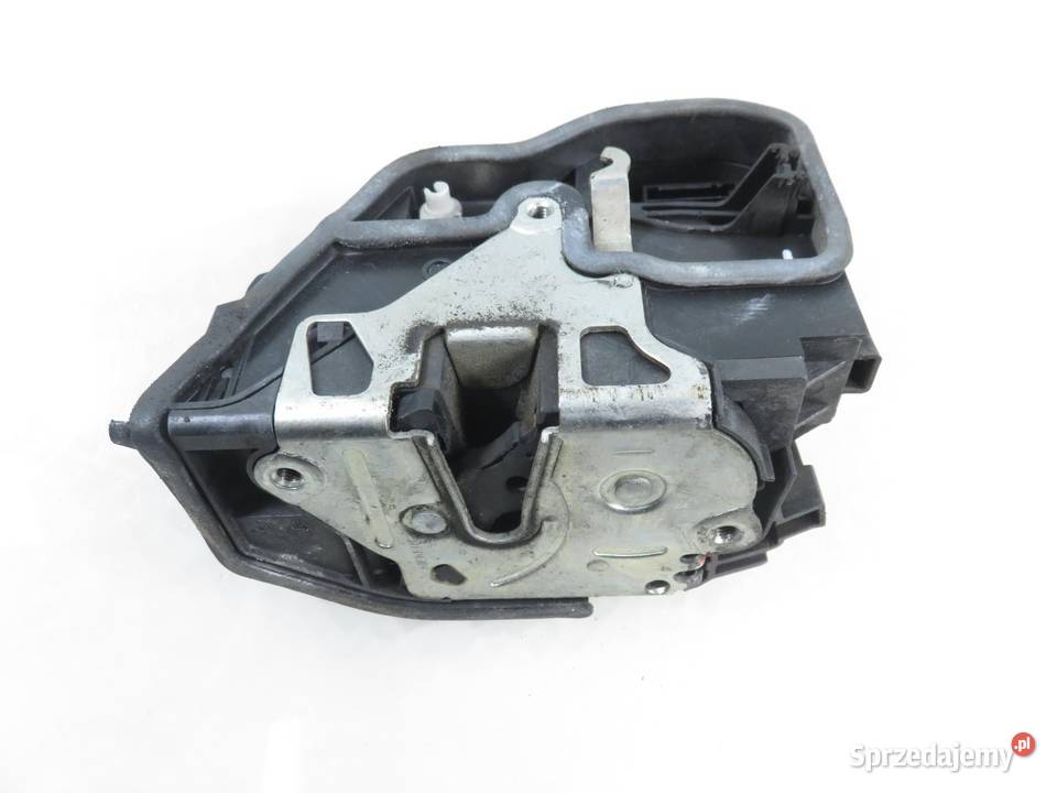 ZAMEK LEWY PRZEDNI BMW 1 E87 7167077