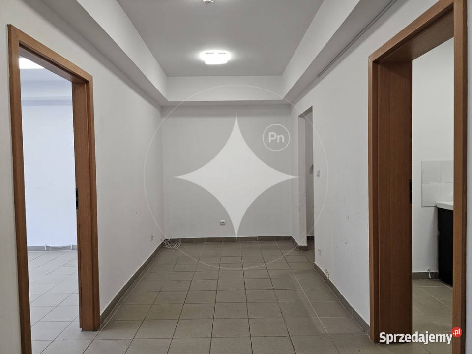 Lokal biurowy w centrum 72m2 Ip z klatki schodowej Ełk