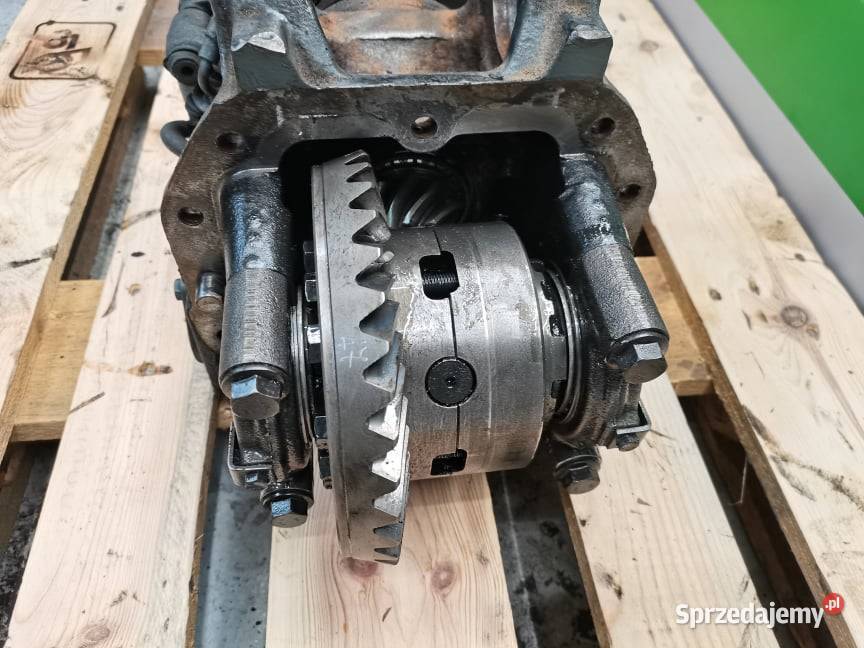 Claas Scorpion CP Środek mostu 10X35 Carraro Wilkowo
