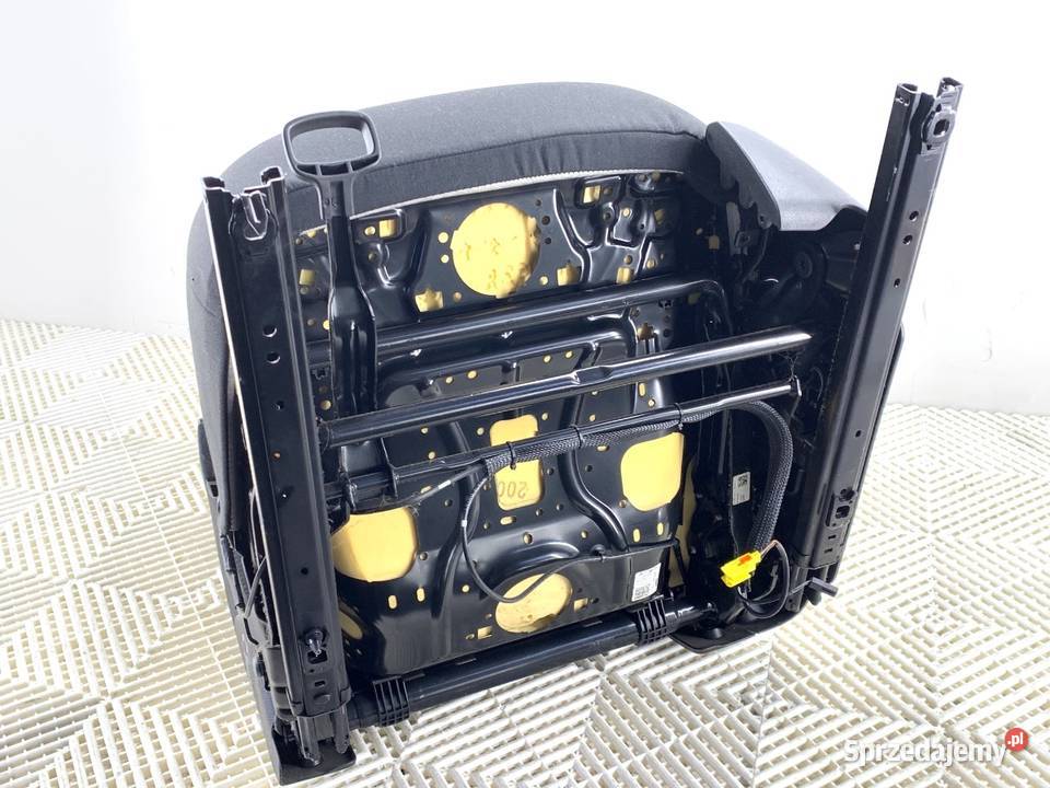 FOTEL LEWY PRZÓD SKODA YETI Crossover 0917 osobowe