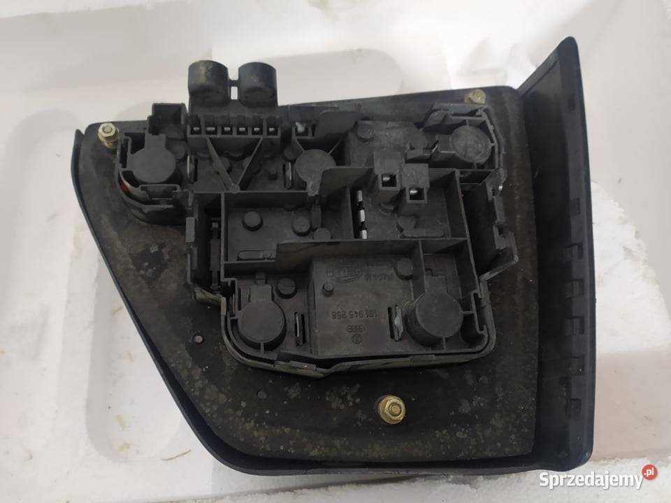 Lapa tylna GOLF 2 lampy tylne Mielec sprzedam
