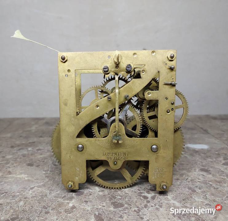 M156 Mechanizm starego zegara ściennego Kienzle Tczew