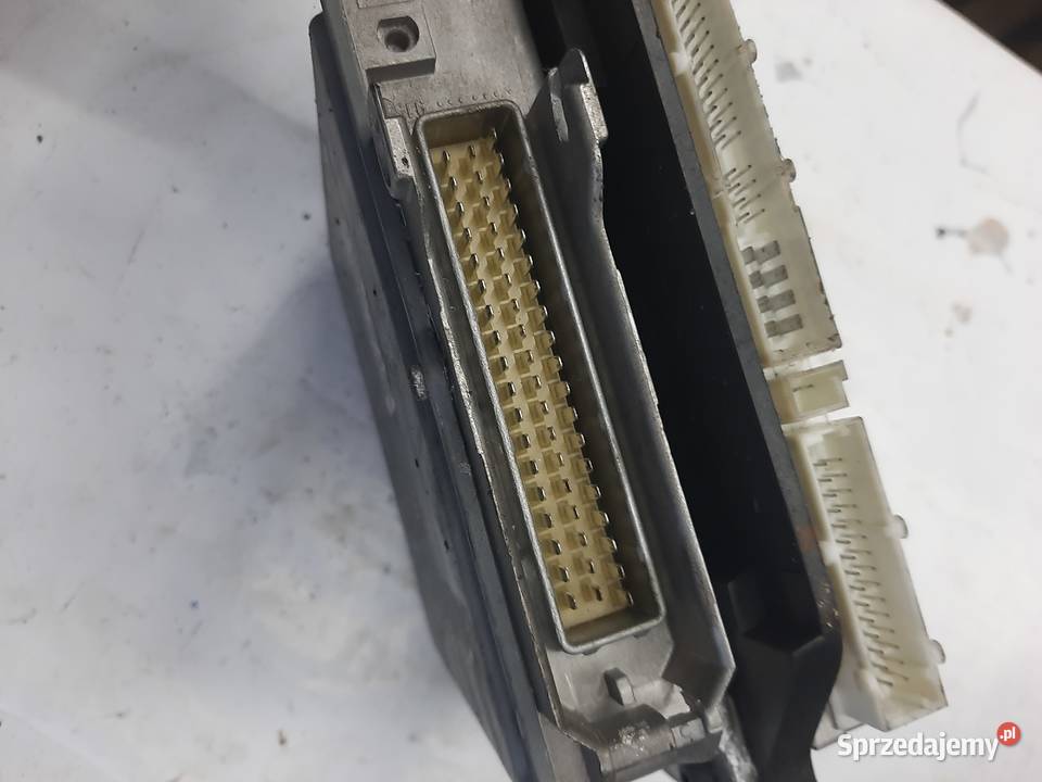 MERCEDES W210 Sterownik ECU A0245451132 osobowe Ksawerów sprzedam