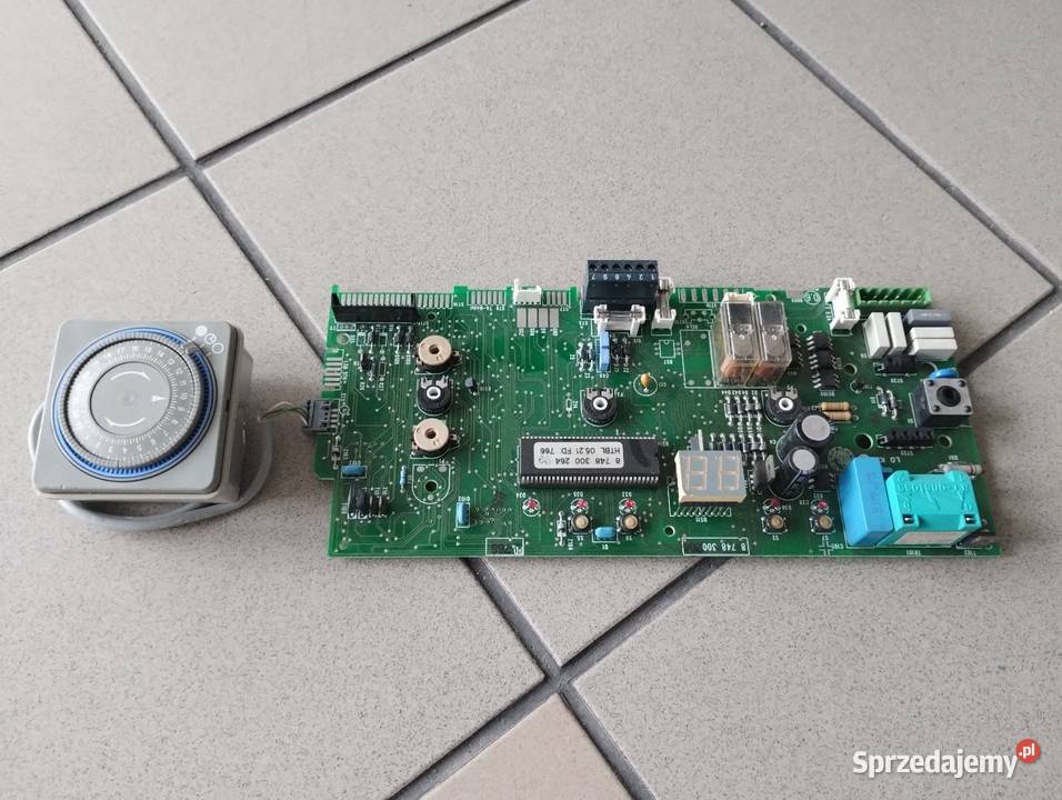 Moduł sterownik płyta główna Junkers 8 748 300 Pozostałe Katowice