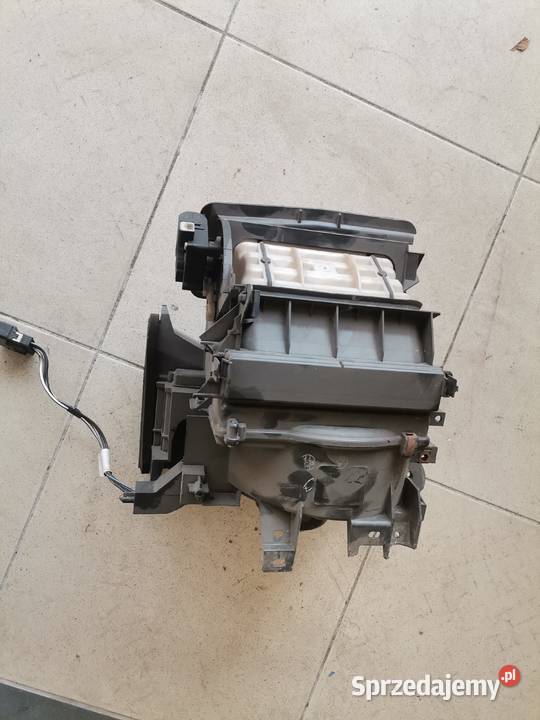 Nagrzewnice zobudowa Toyota Avensis T25 D4D 02 Białystok
