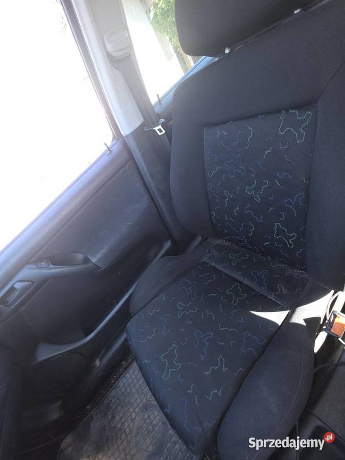 Golf 3 16 elektryczne szyby klima wspomaganie 75KM Golf Radzyń Podlaski